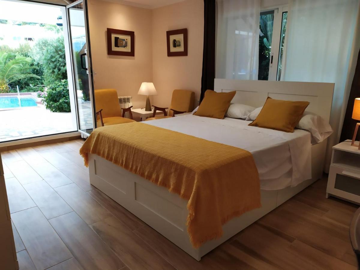 Berg & Zon Hotel กันดิอา ภายนอก รูปภาพ