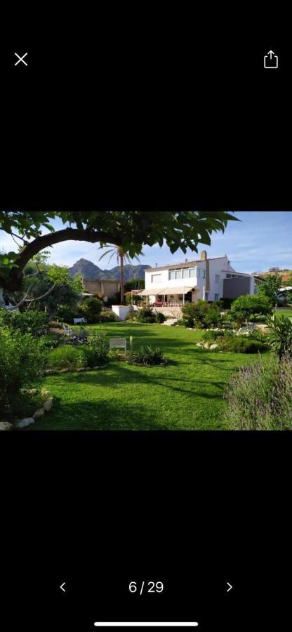 Berg & Zon Hotel กันดิอา ภายนอก รูปภาพ